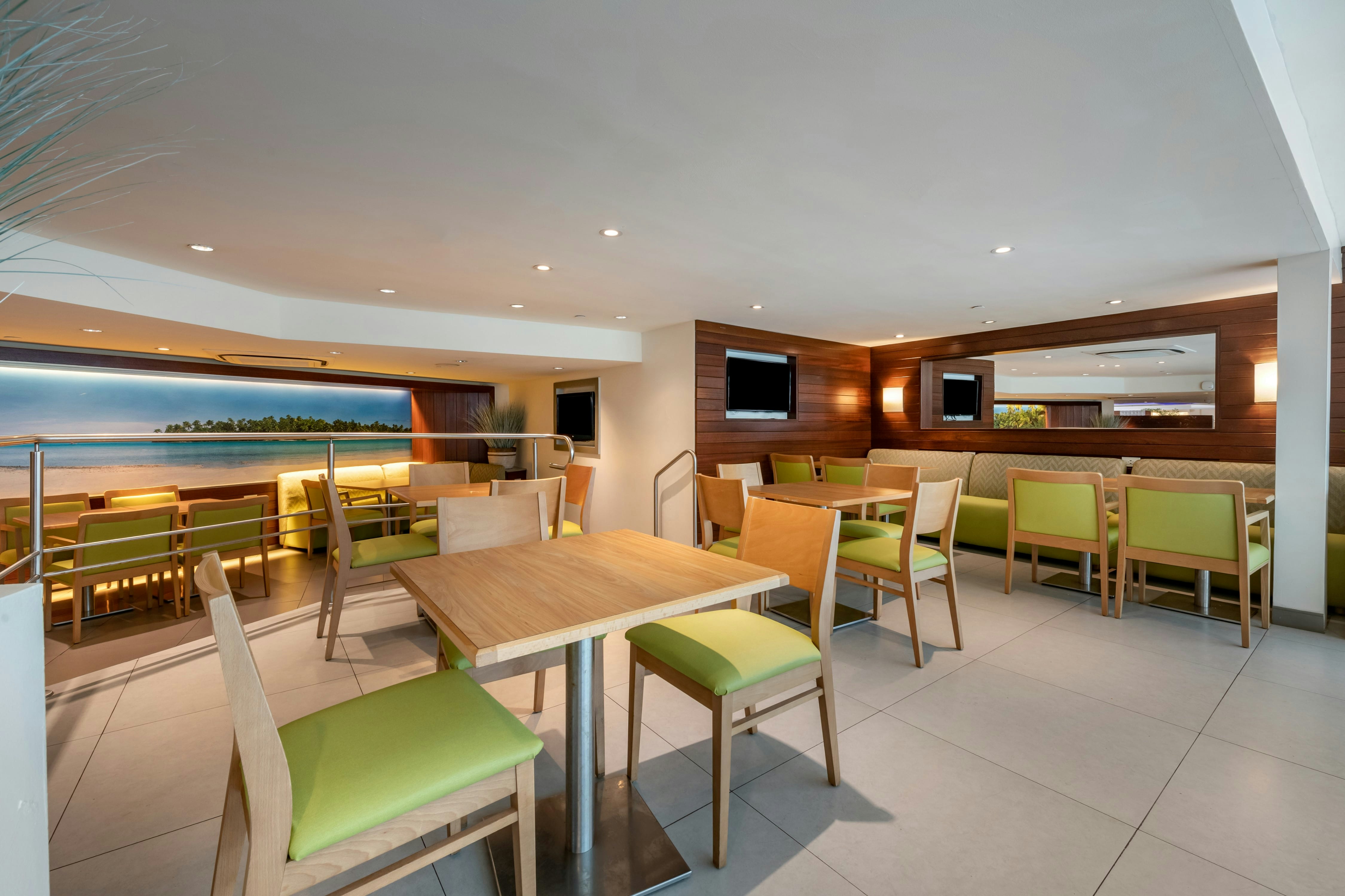 Condado Palm Inn San Juan, Tapestry Collection by Hilton 17/35