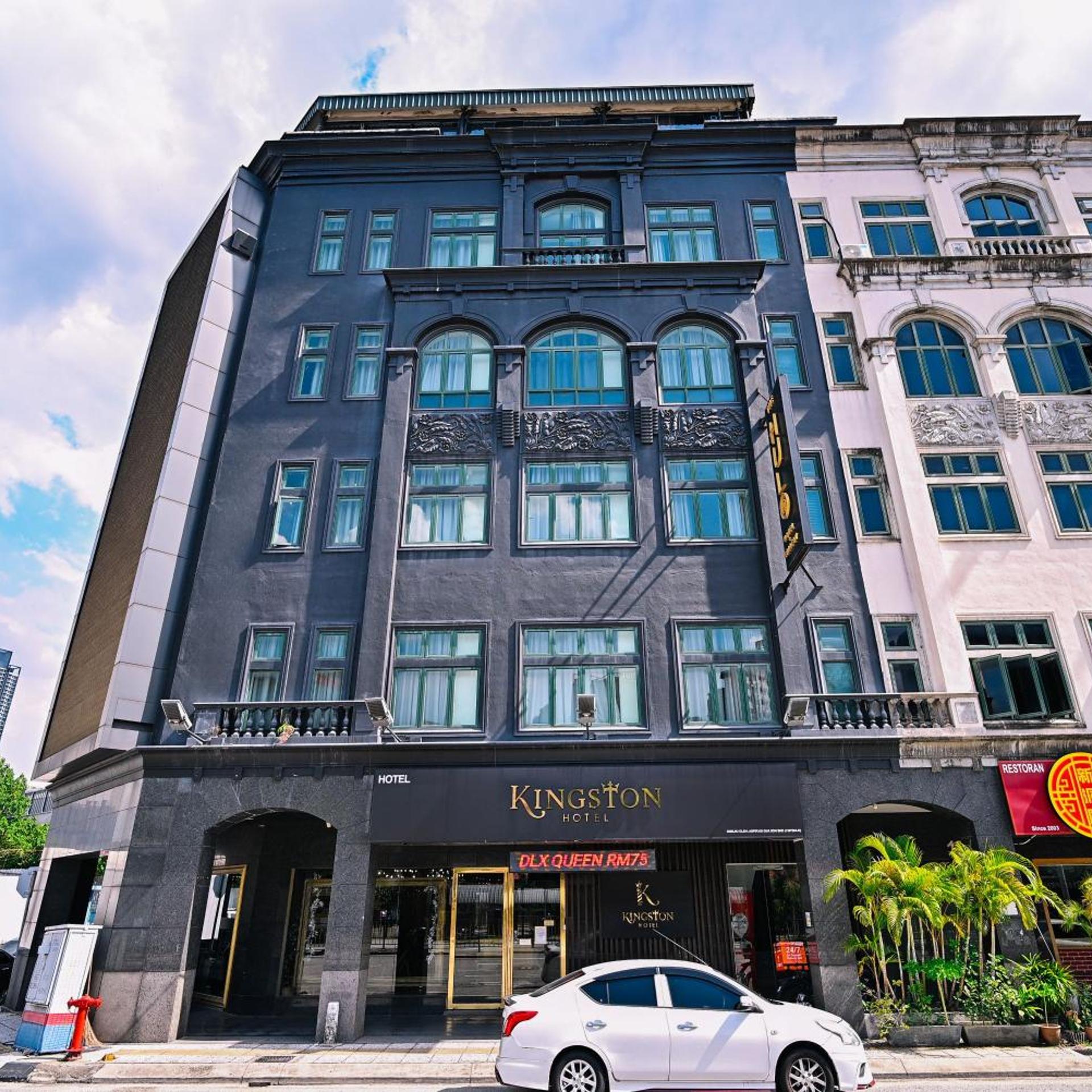 The Hulo Hotel & Gallery 4/59