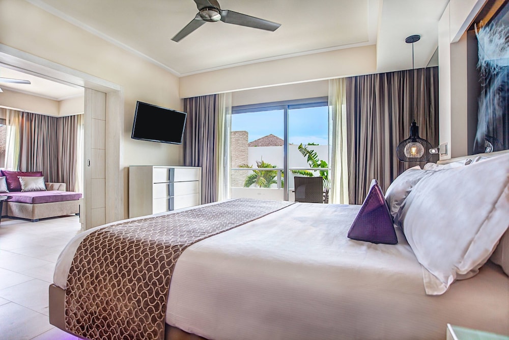 Royalton CHIC Punta Cana, An Autograph Collection All-Inclusive Resort & Casino - Adults Only 10/64