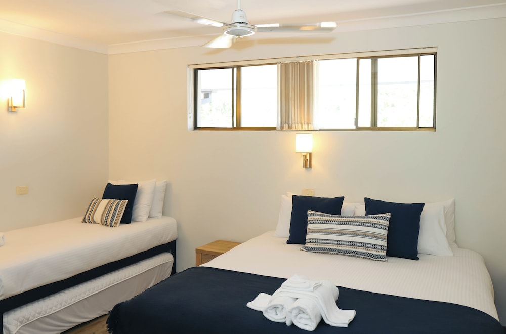 1 BEDROOM, APARTMENT, BALCONY