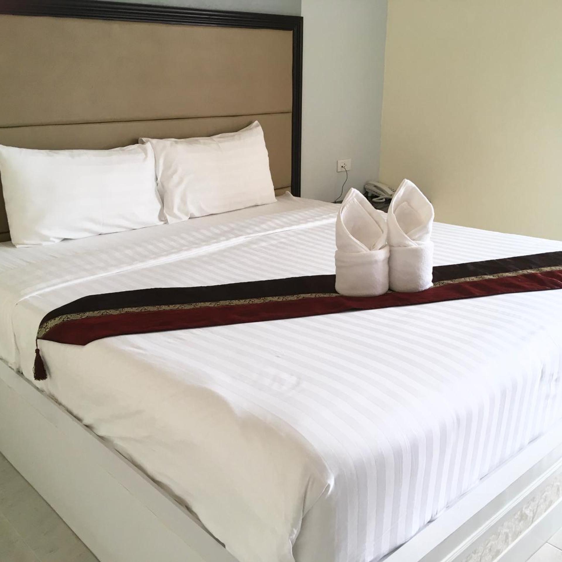 Boonbundal Hotel 15/50