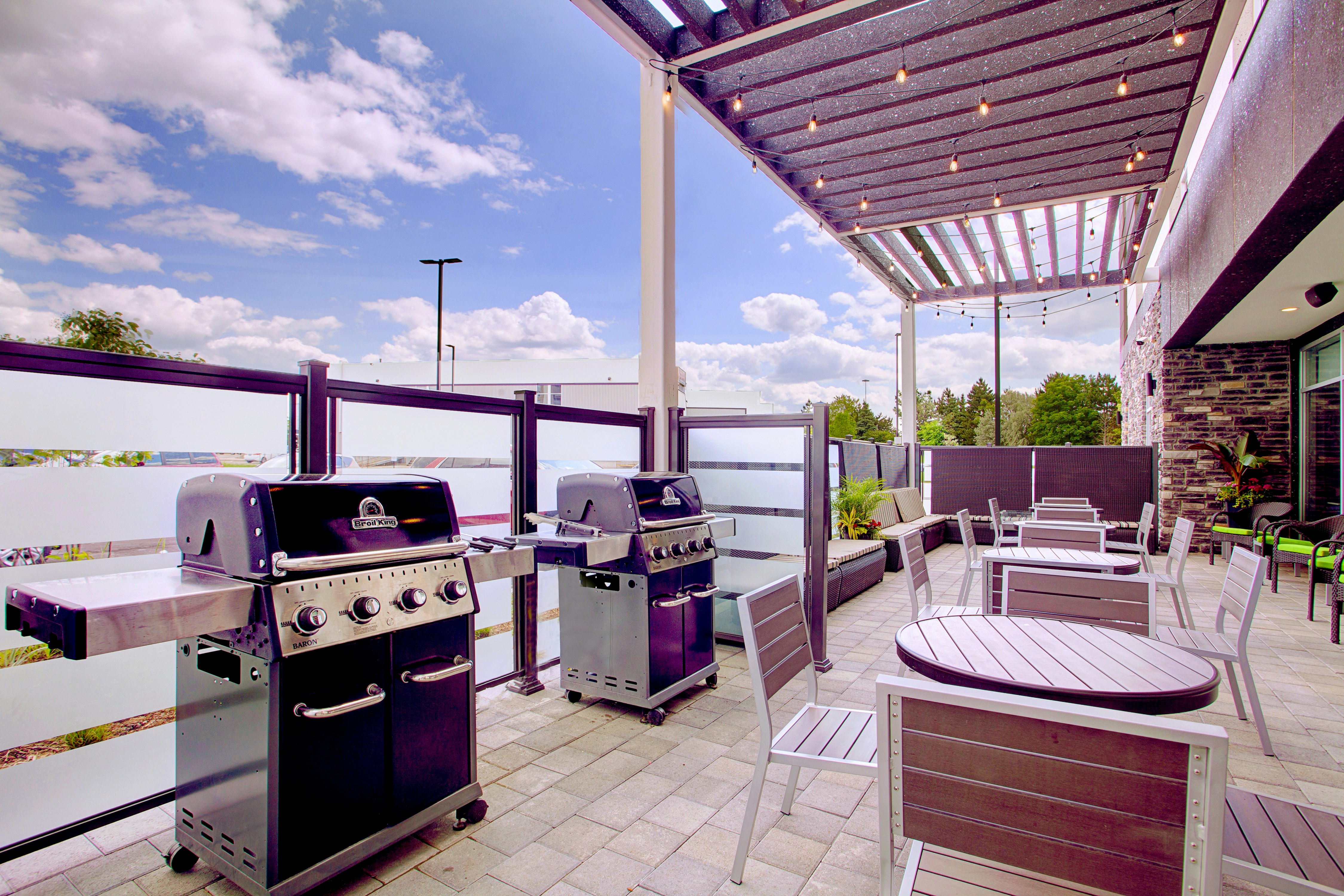 Home2 Suites By Hilton Toronto/Brampton On 42/74