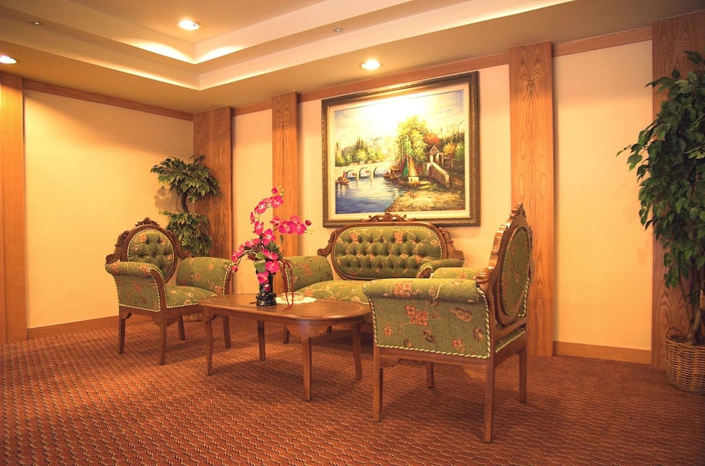 HOTEL REGAL MALAYSIA 40/58