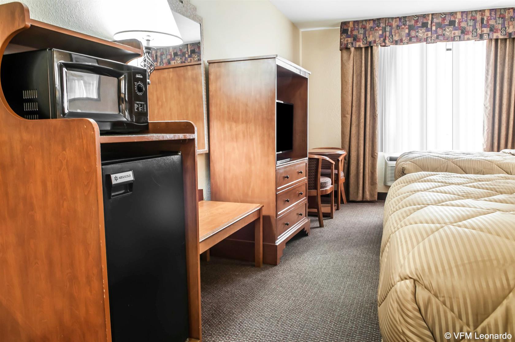 Economy Inn 10/24