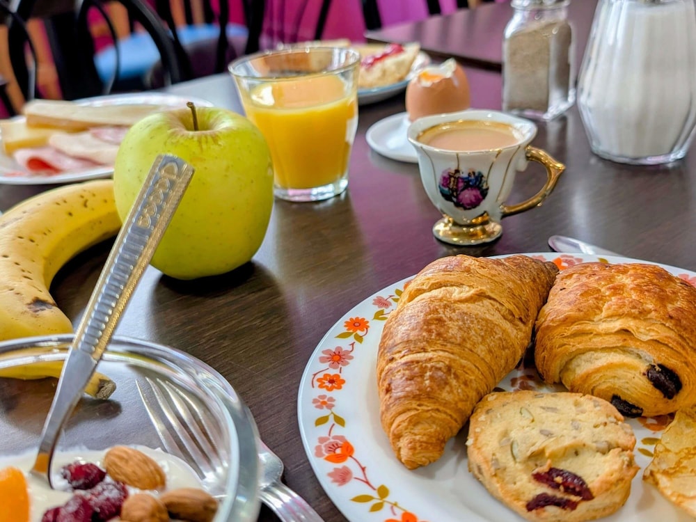 greet hotel Grenoble Centre Gare 43/60