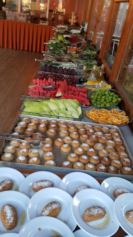 ALBERGO CESME 17/50