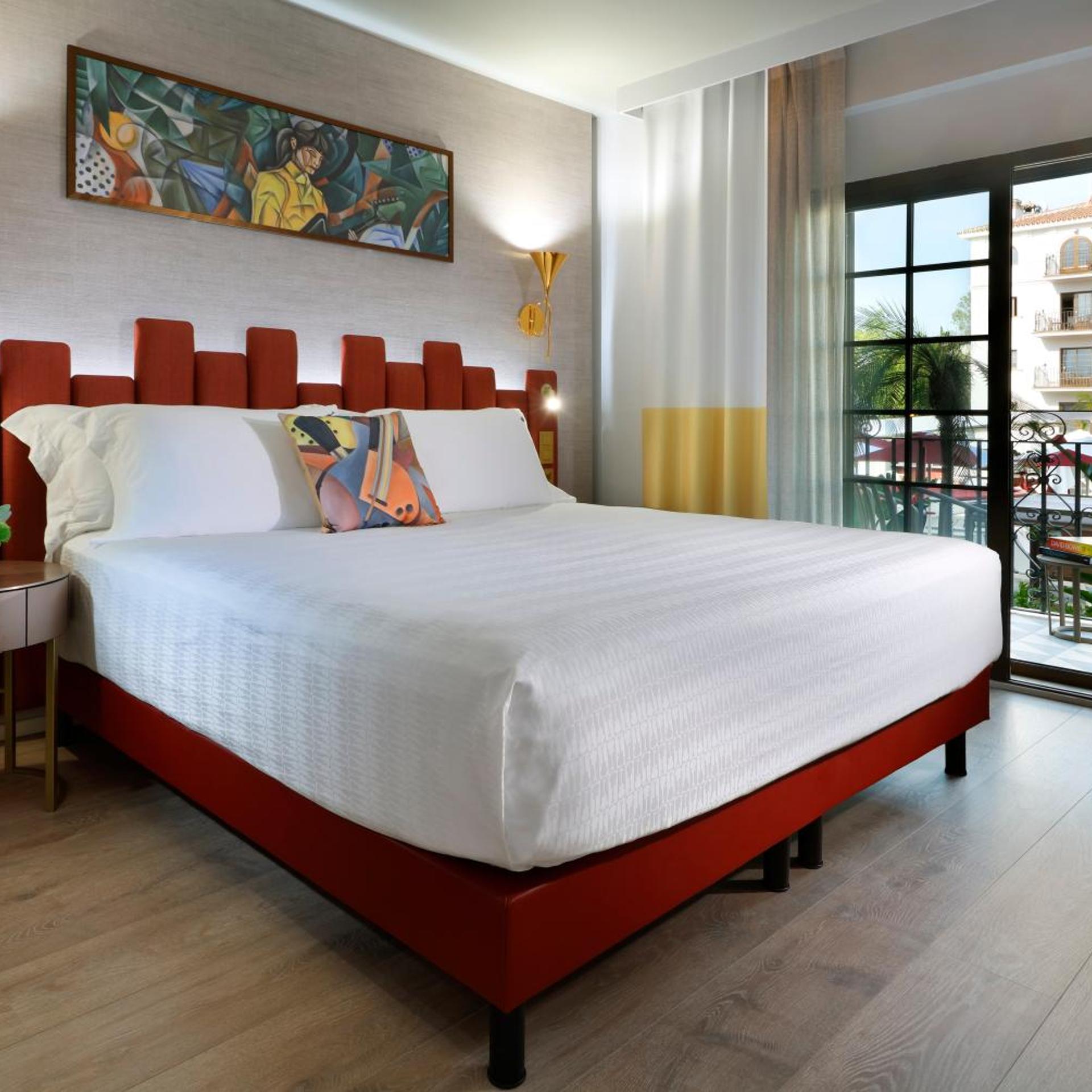 Deluxe, Double Bed