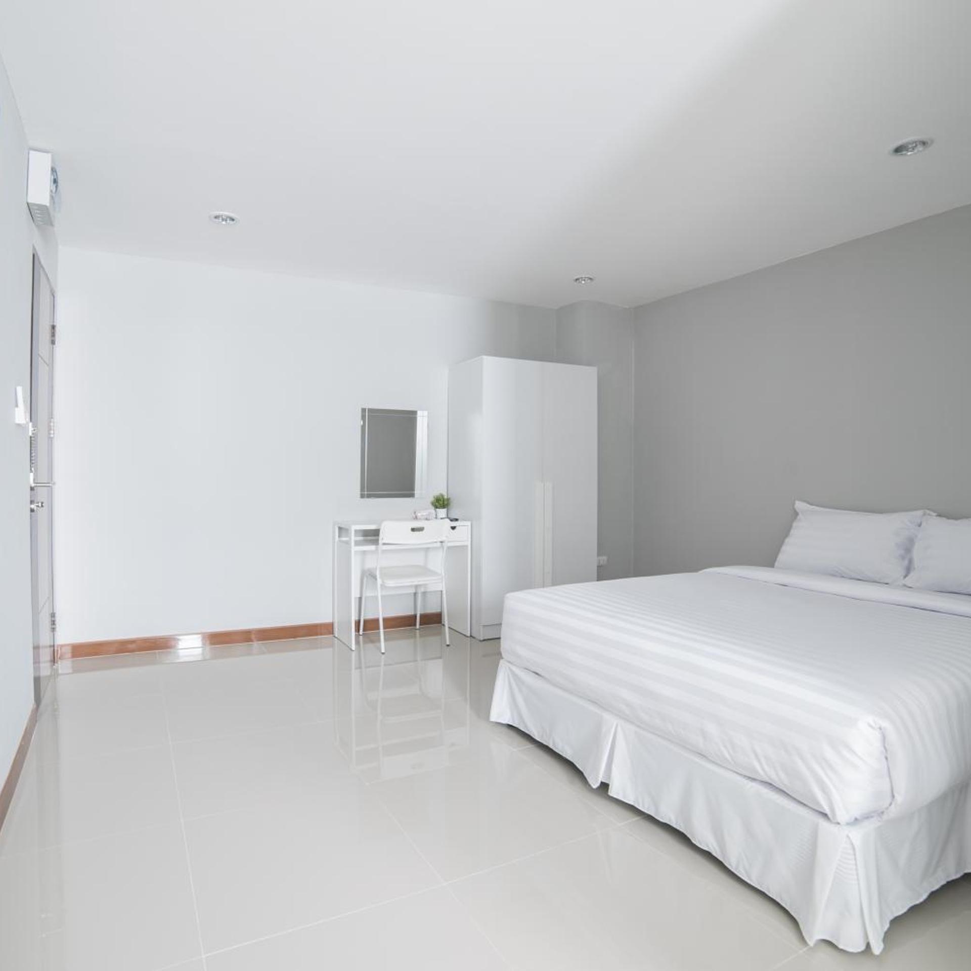 S44room 18/64
