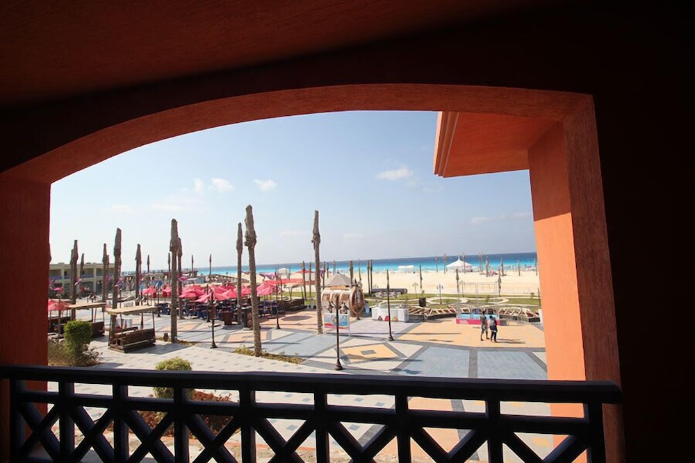 Porto Matrouh Beach Resort 49/66