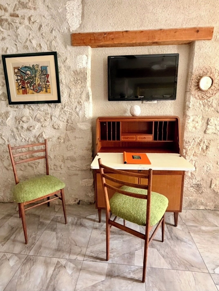Hotel La Suite 63/75