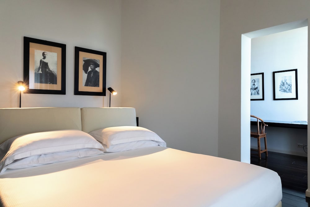 Hotel Carducci 76 20/75