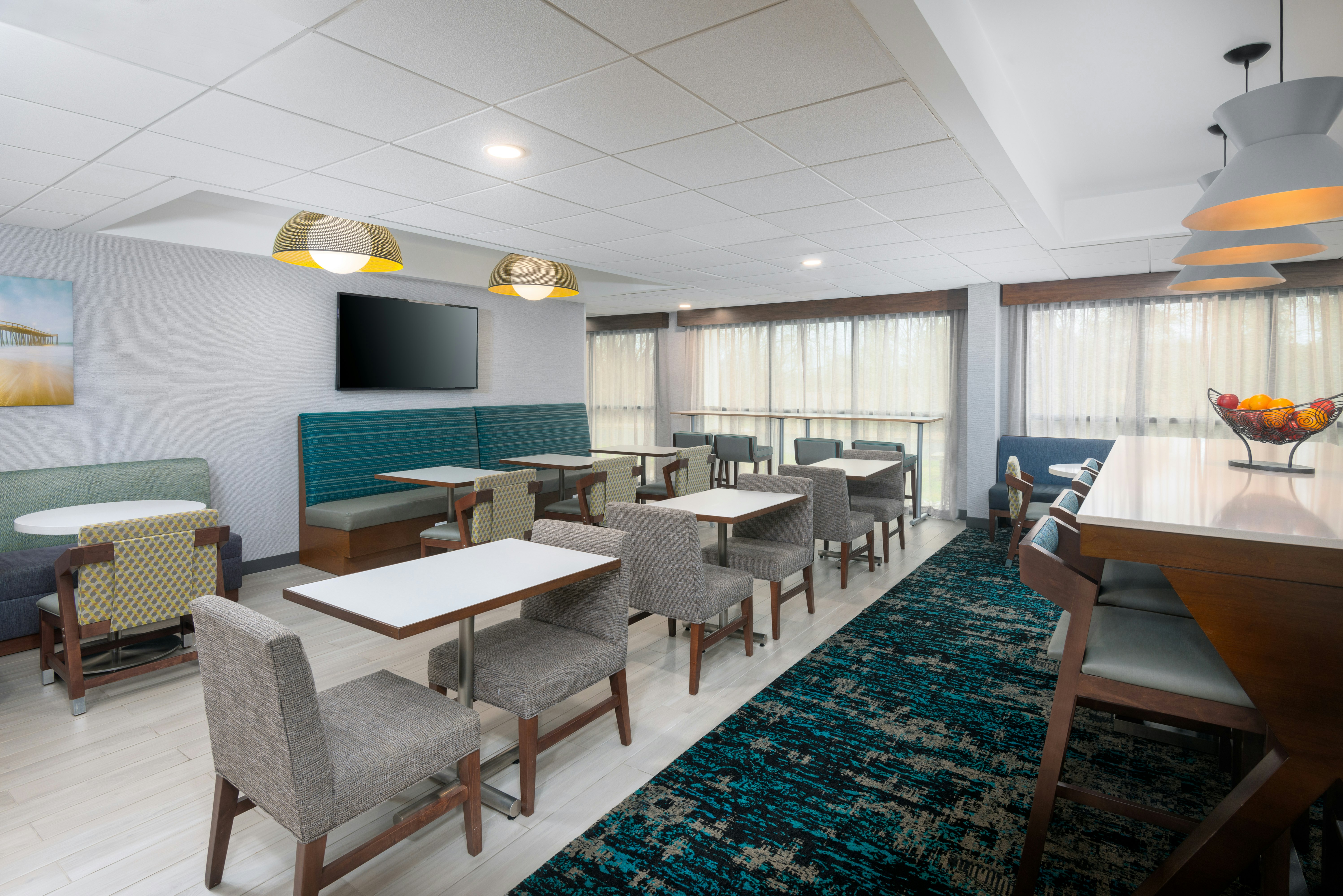 Hampton Inn Salisbury, MD 33/40