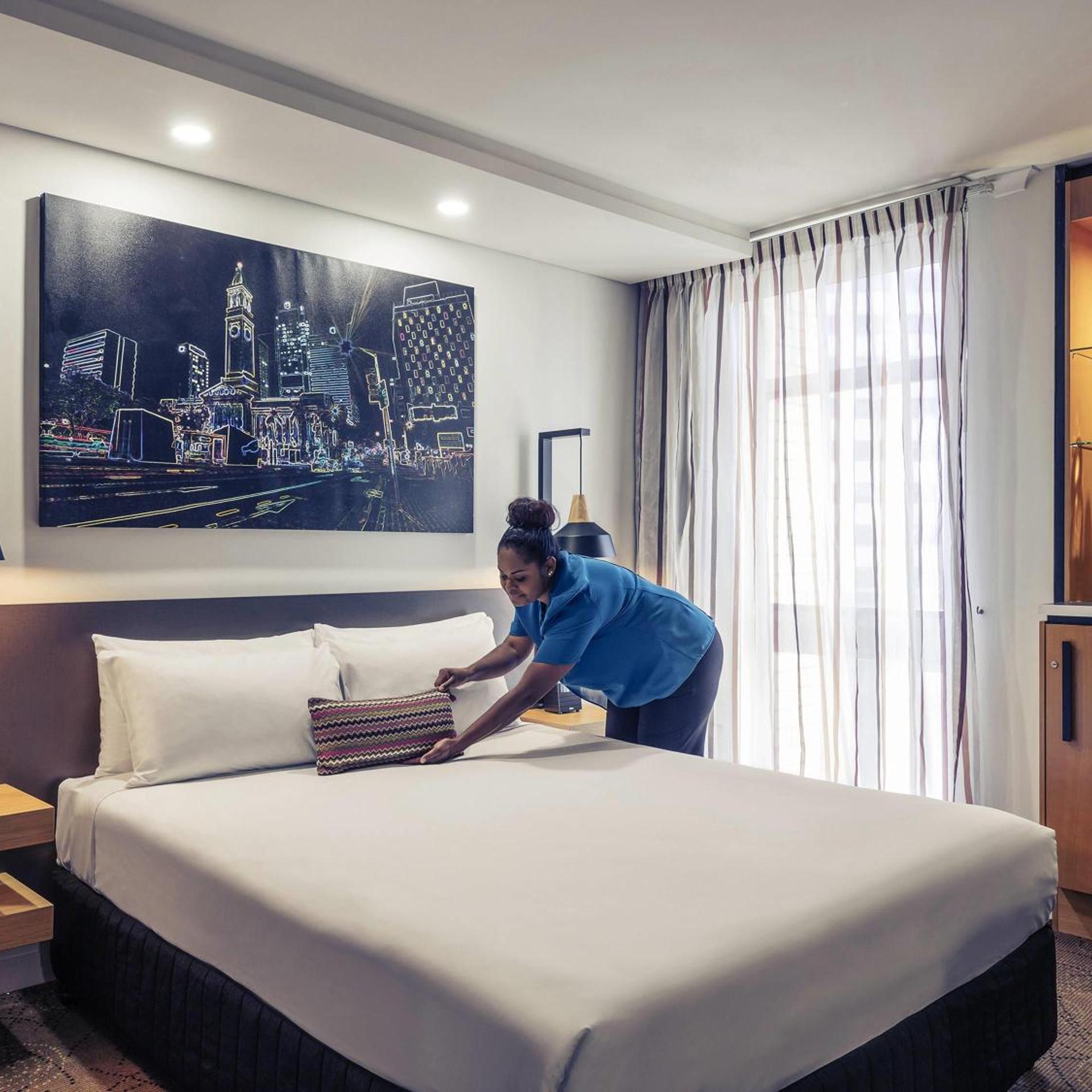 غرفة سوبيريور بسرير كينج وسرير كوين، Mercure Brisbane King George Square 3/10