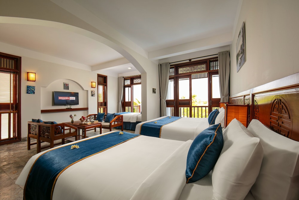 Hoi An River Palm Villas 24/64