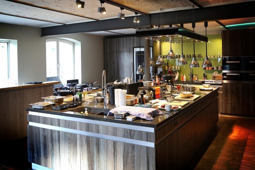 Best Western Premier Hotel An Der Wasserburg 54/68