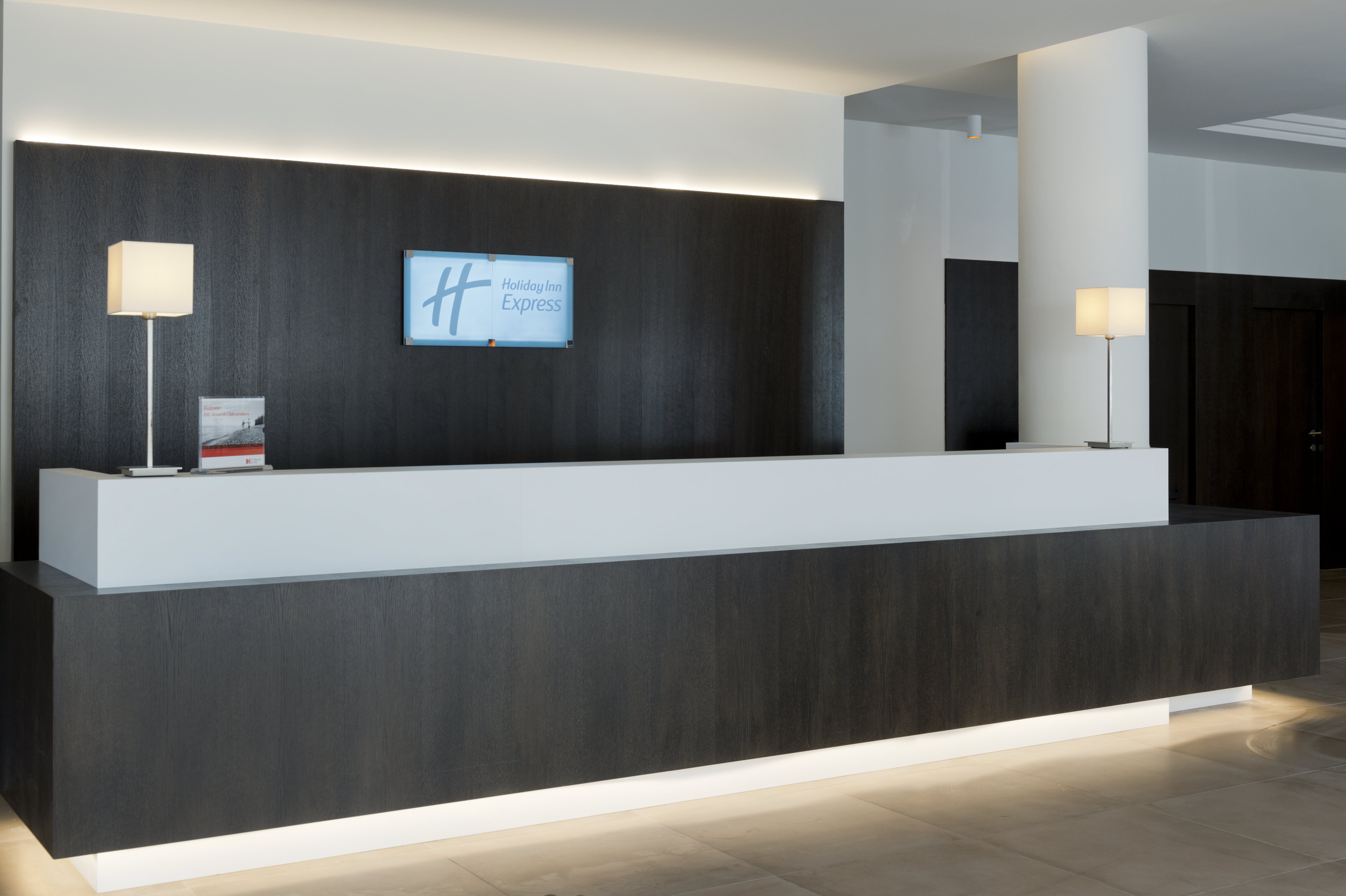 Holiday Inn Express Antwerp City North 14/76