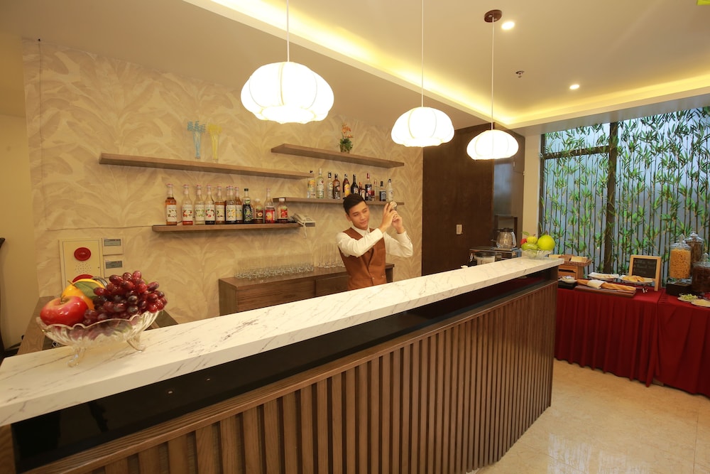 Inearth Hotel Hanoi (Ex. Poonsa Hanoi Hotel) 13/66