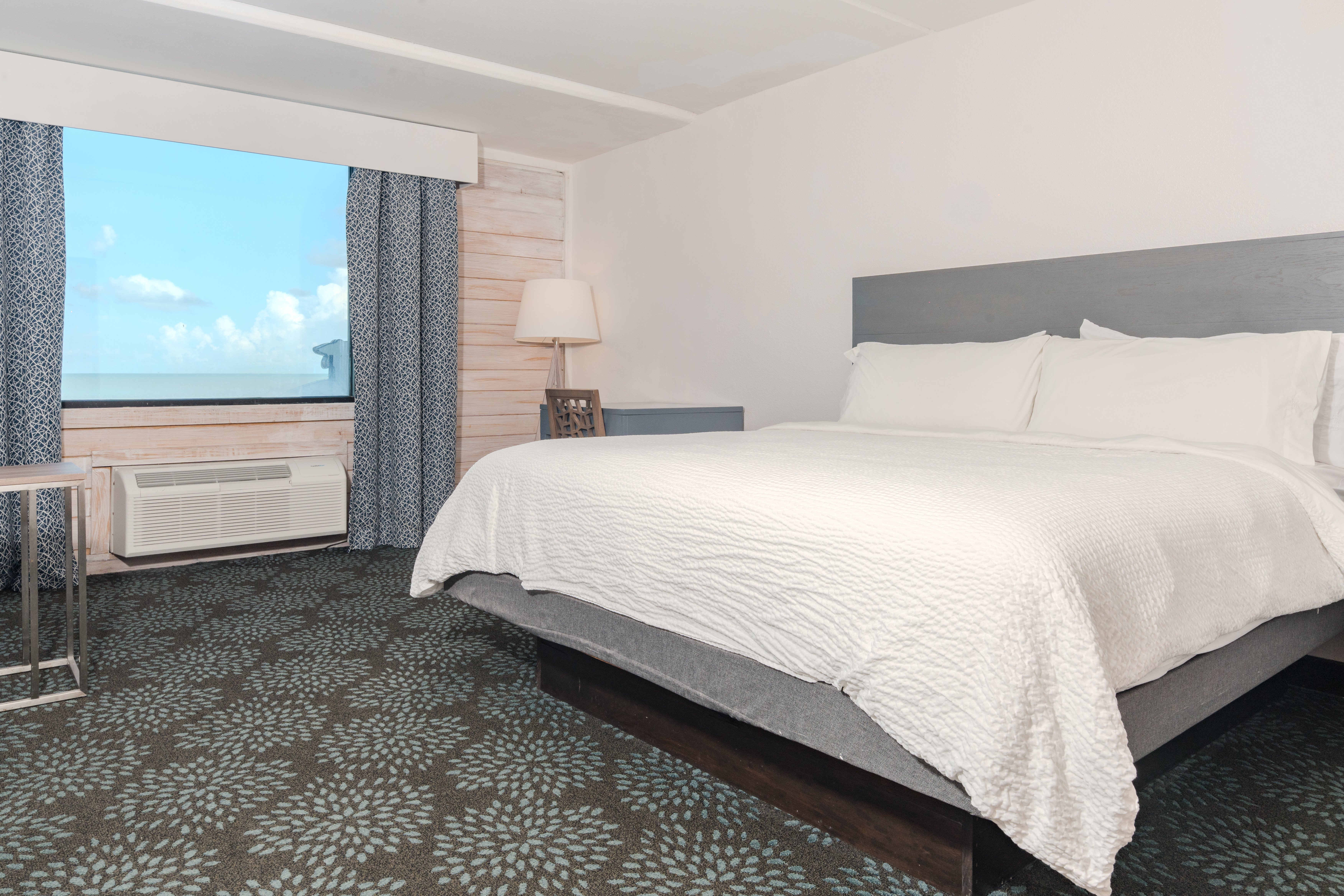 Holiday Inn Resort South Padre Island Beach Front 15/50