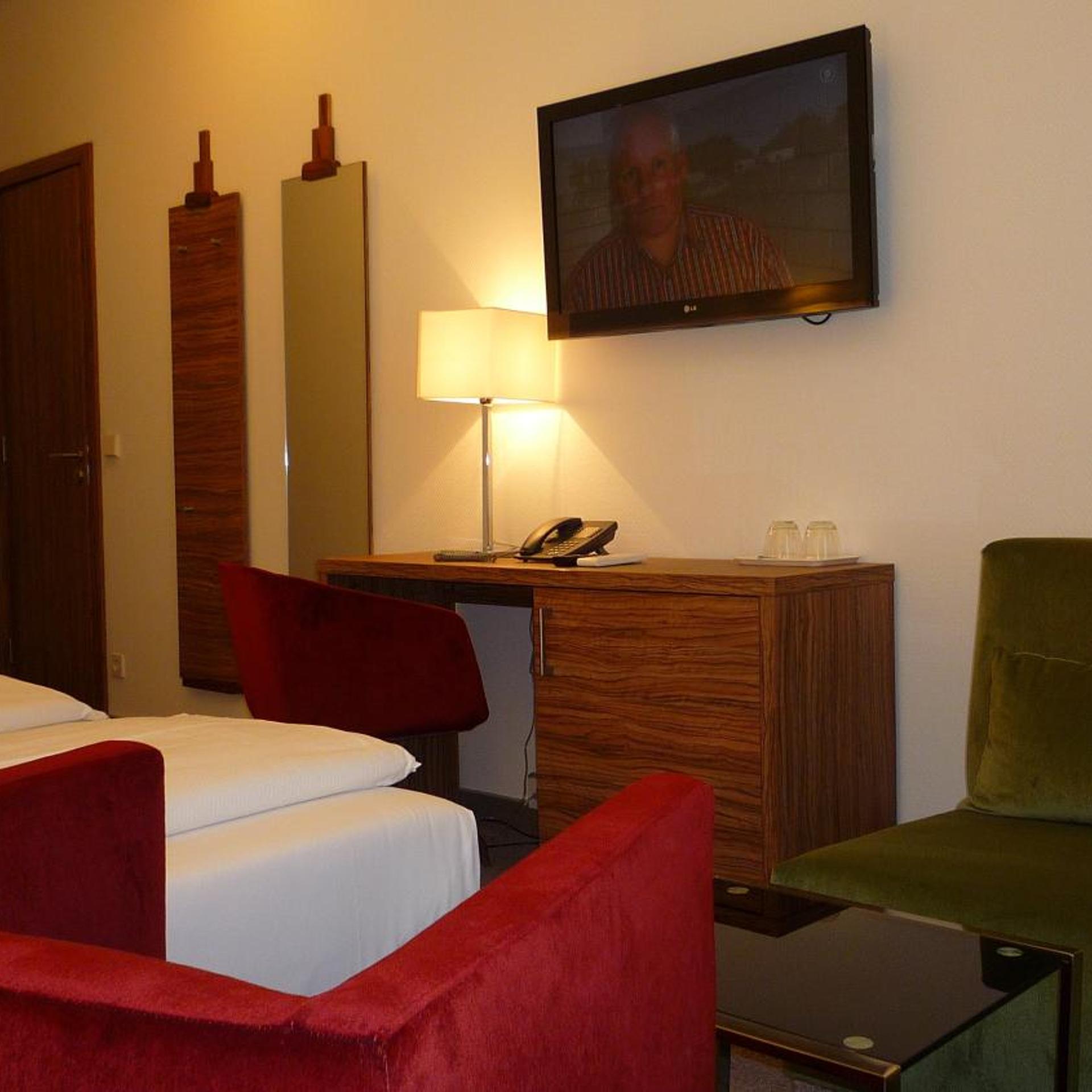 Hotel Cristall 44/57