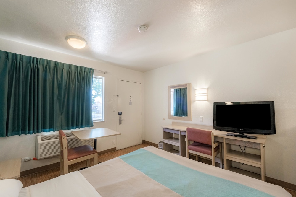 Motel6 Del Rio, TX 41/56