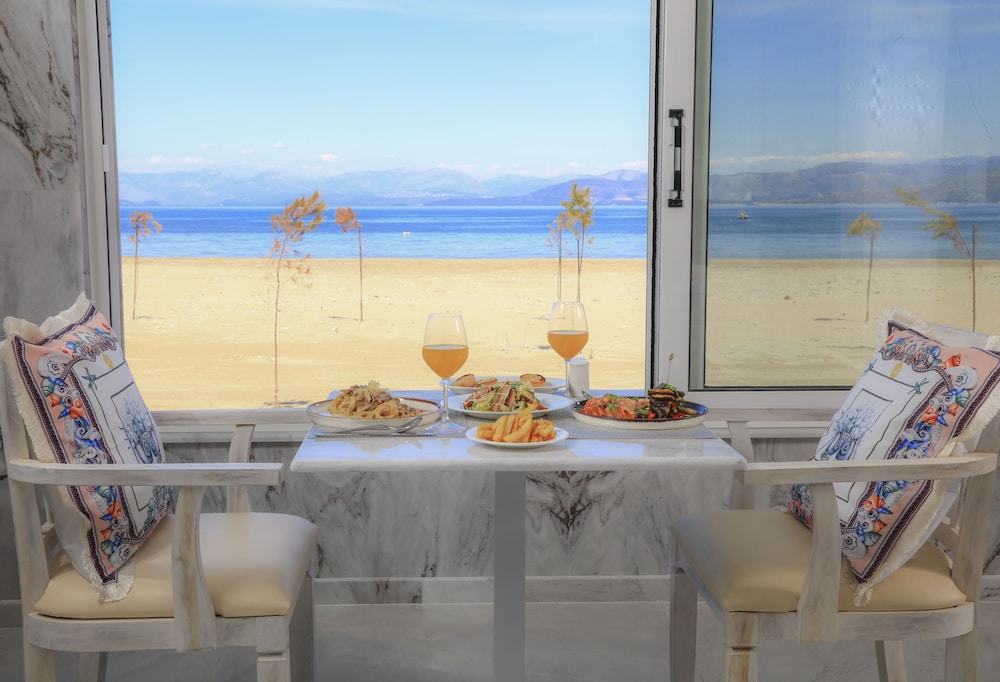 Cavomarina Beach Hotel - Adults Only 43/62