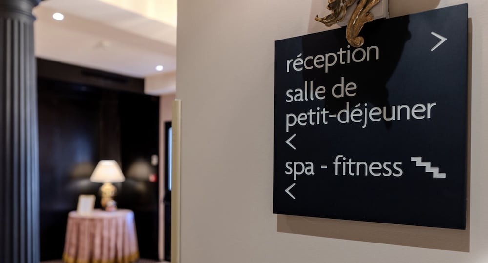 Hotiday Room Collection - Paris Arc de Triomphe 24/50