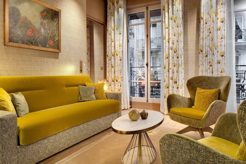 Le Demeure Montaigne 30/50