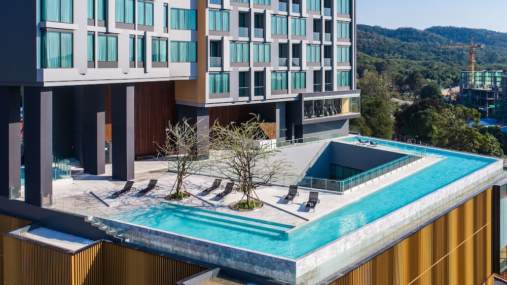 Arize Hotel Sri Racha 3/50