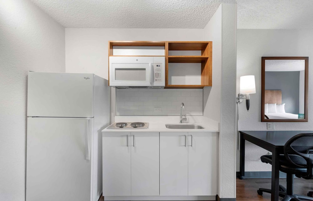Extended Stay America Premier Suites Miami Downtown Brickell Cruise Port 54/54
