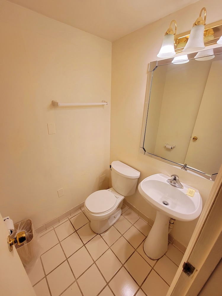Town Inn 34/40
