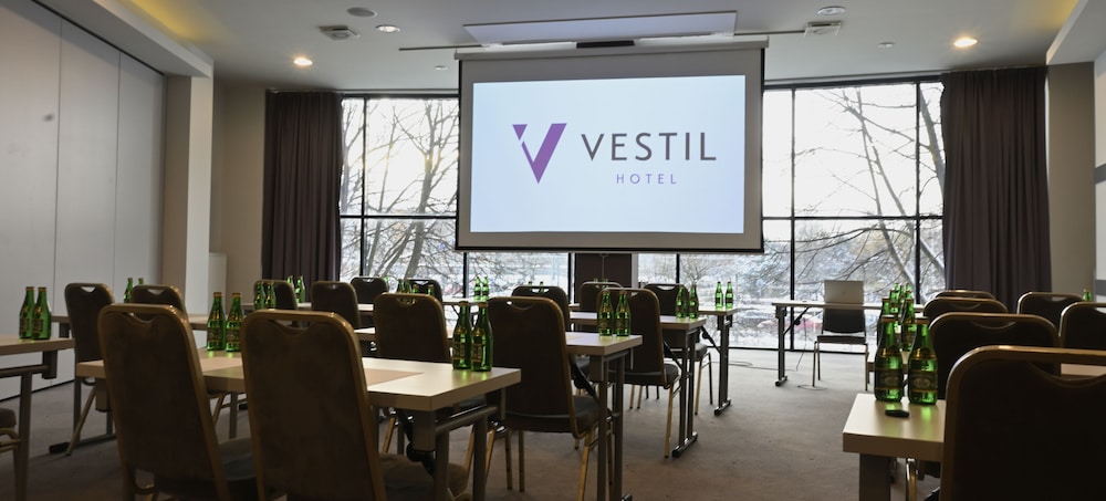 Mercure Piotrkow Trybunalski Vestil 39/50