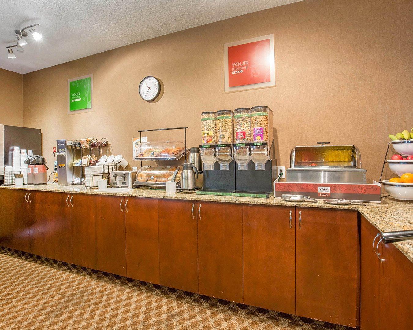 Comfort Inn & Suites Airdrie 3/21