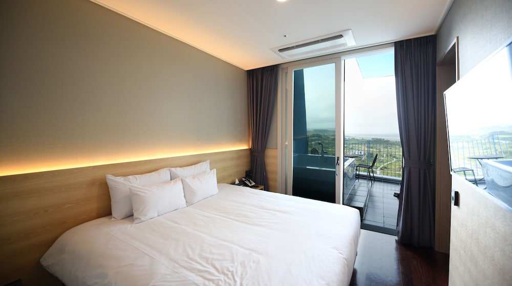Ocean Soleview Hotel 21/57
