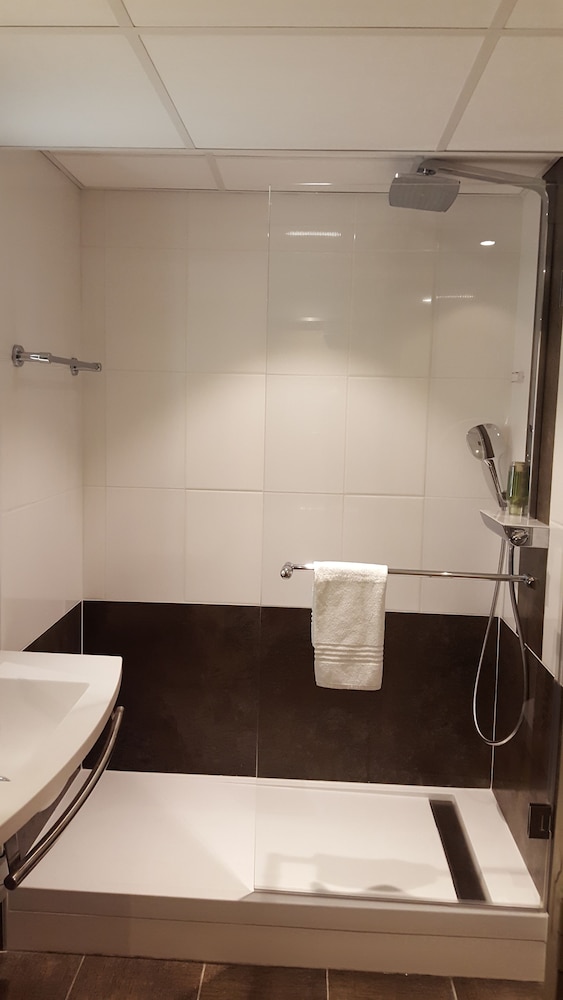 Mercure Colmar Centre Unterlinden Hotel 11/73