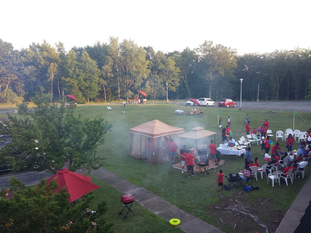 Pocono Resort Conference Center - Pocono Mountains 34/39