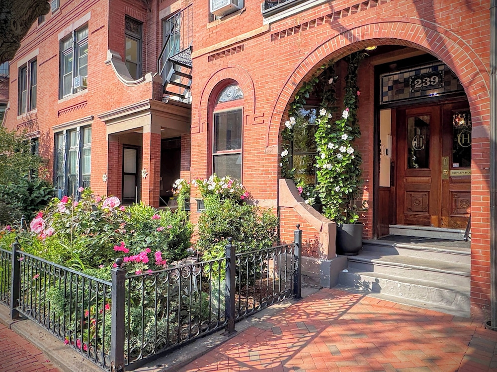 Copley House 66/73