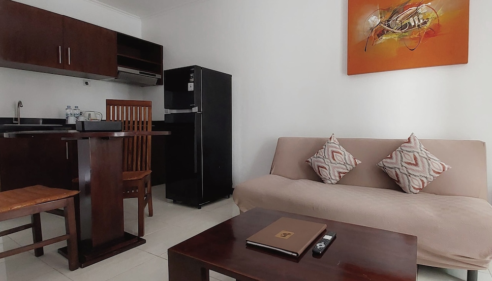 Sekuta Condo Suites 37/60