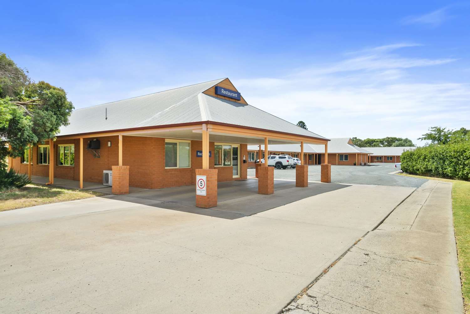 Comfort Inn Bishops Lodge 4/34