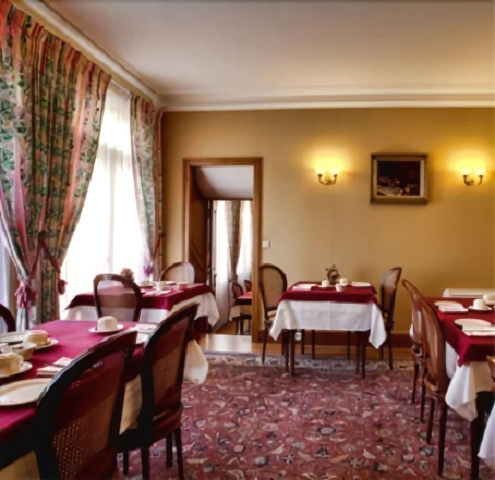 Hotel Belle Epoque 36/46