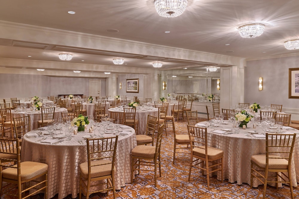 The Whitley A Luxury Collection Hotel Atlanta Buckhead 68/78