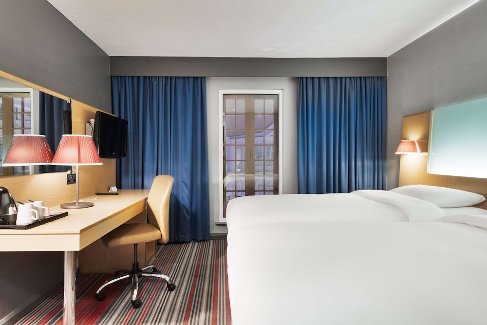 Park Inn By Radisson Cardiff City Centre 20/52