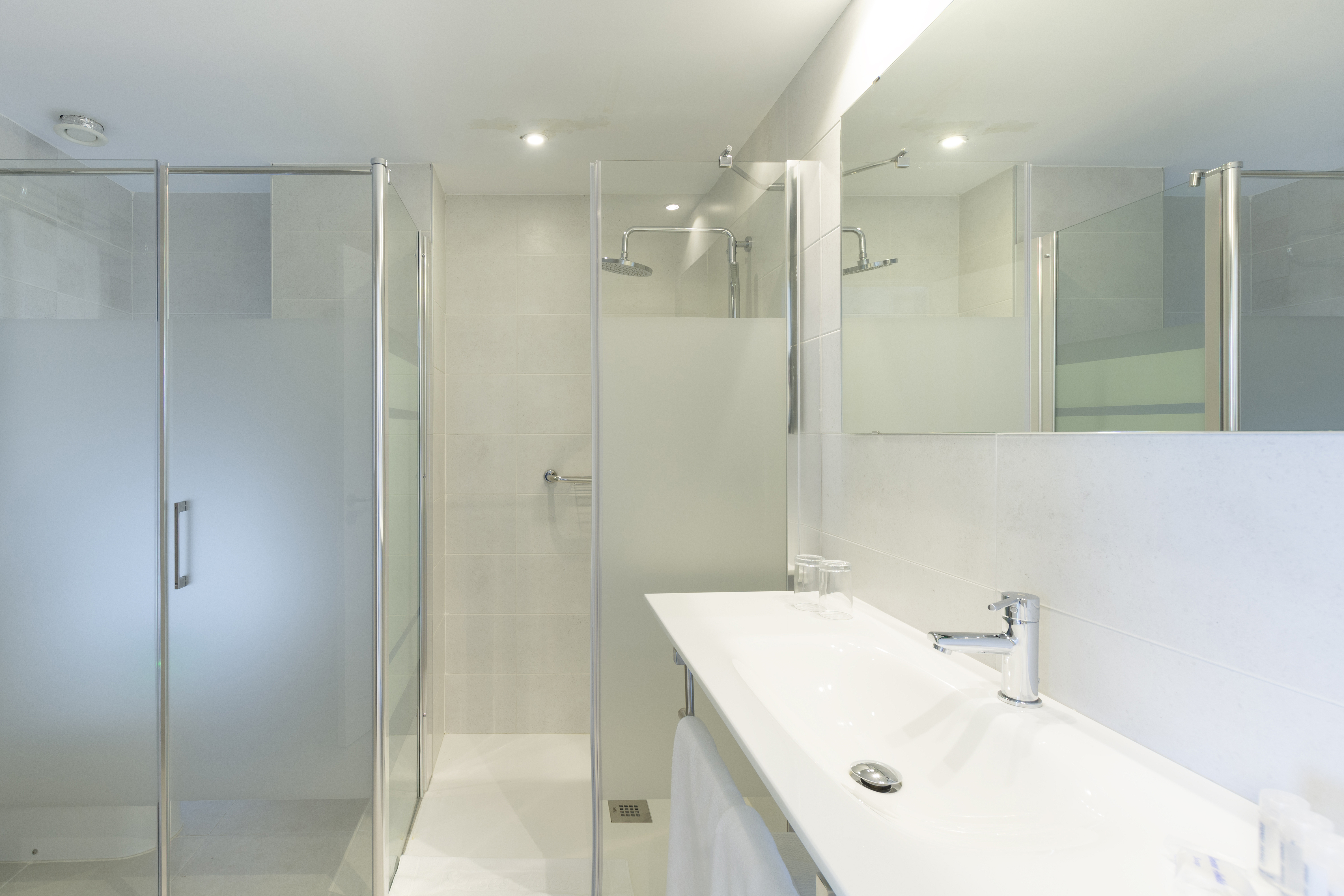 Room, Double Bed, Lateral Side Sea View