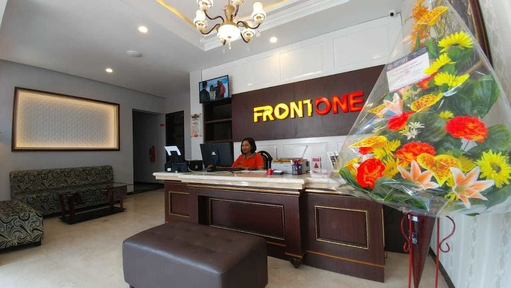 Front One Boutique Brani Solo 4/43