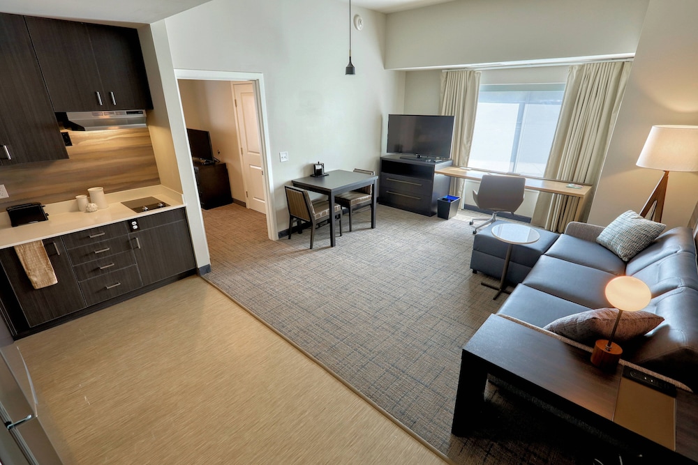 Residence Inn Harrisburg North 40/61