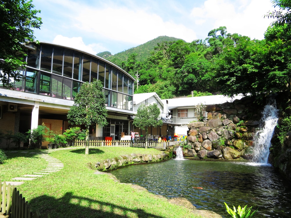 Yingshih Resort 54/56
