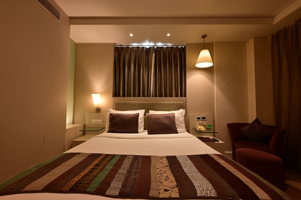 Clarens Hotel 26/53