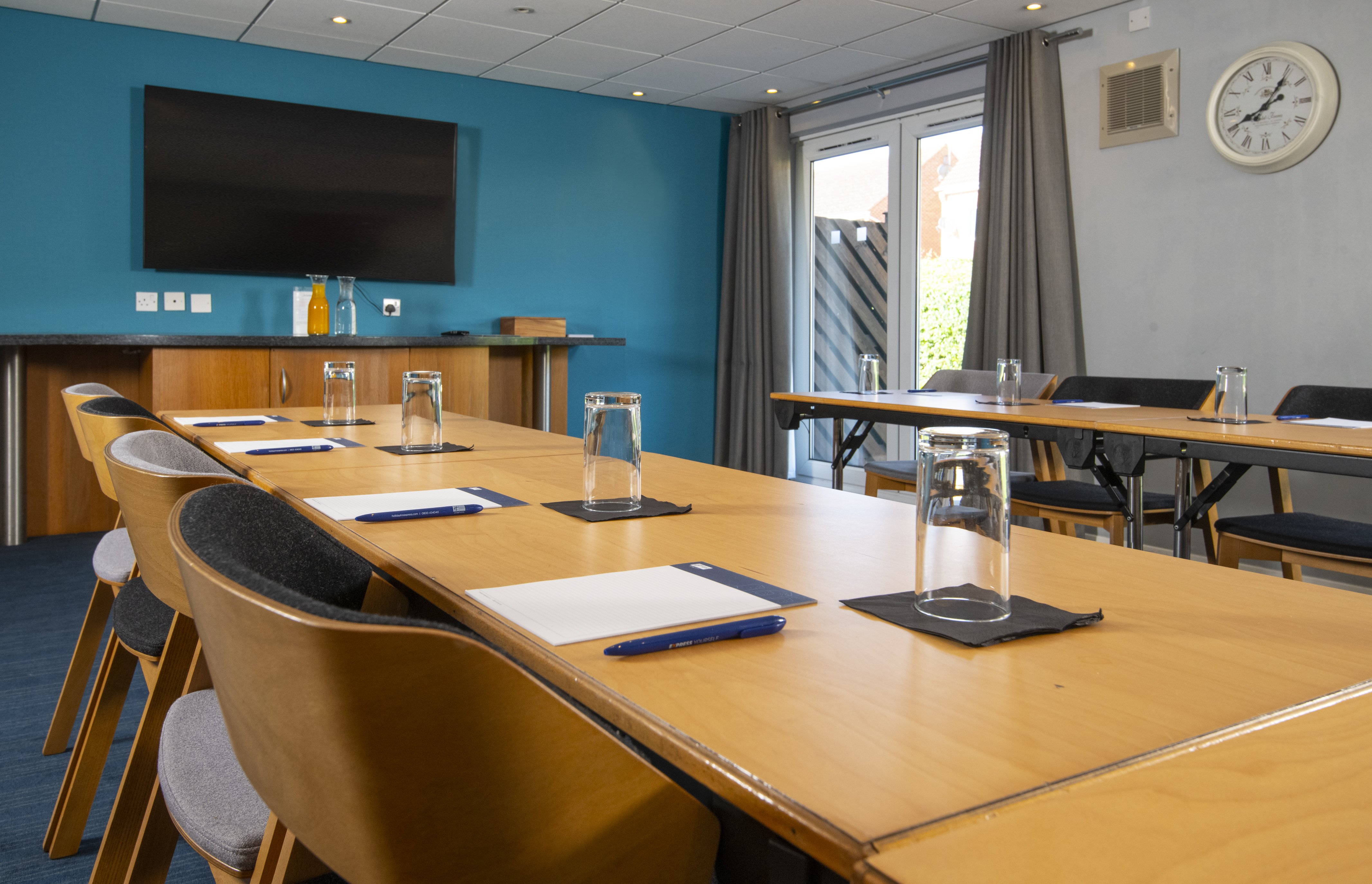 Holiday Inn Express Peterborough 37/43