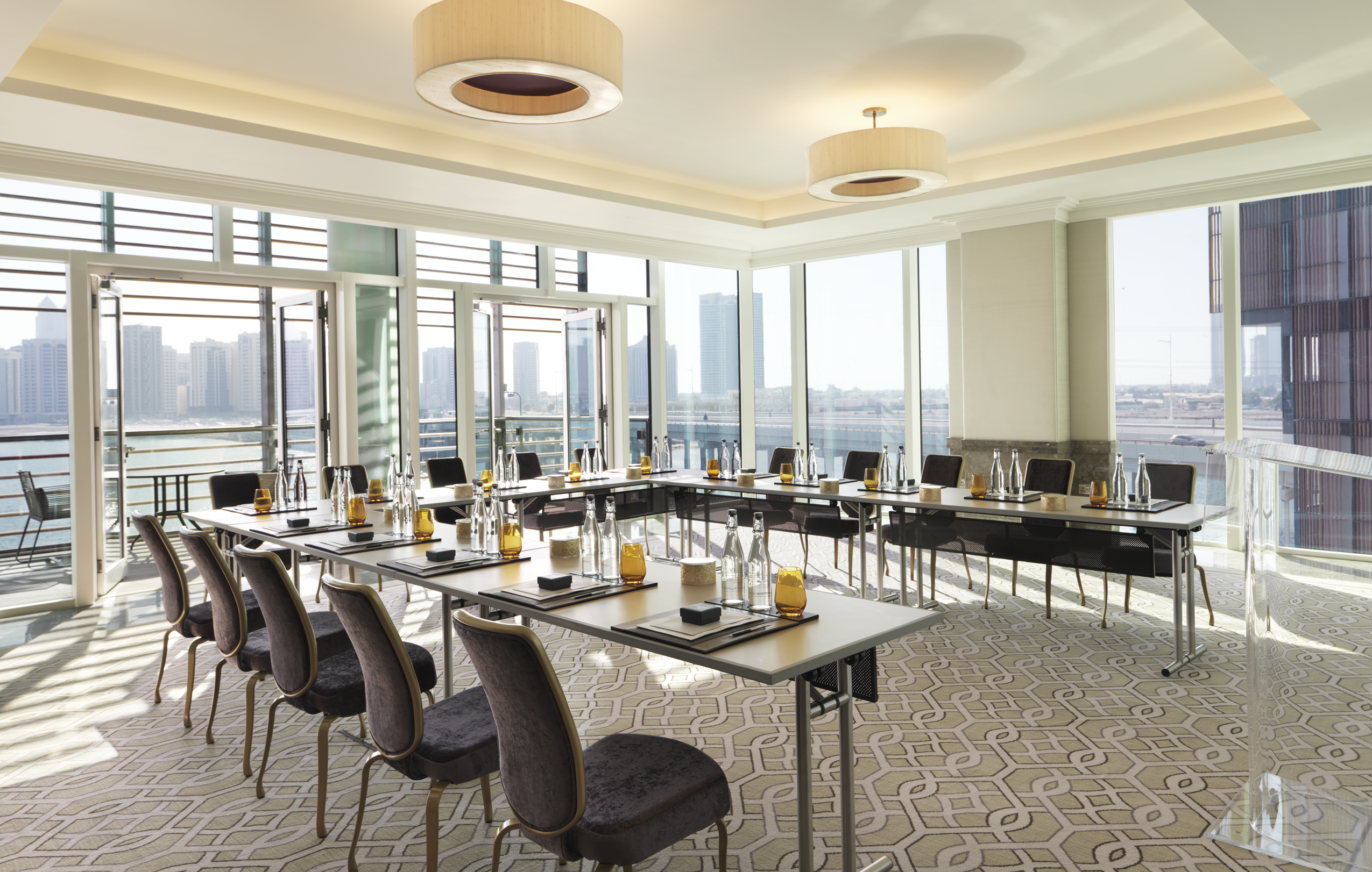 Four Seasons Hotel Abu Dhabi at Al Maryah Island 31/36