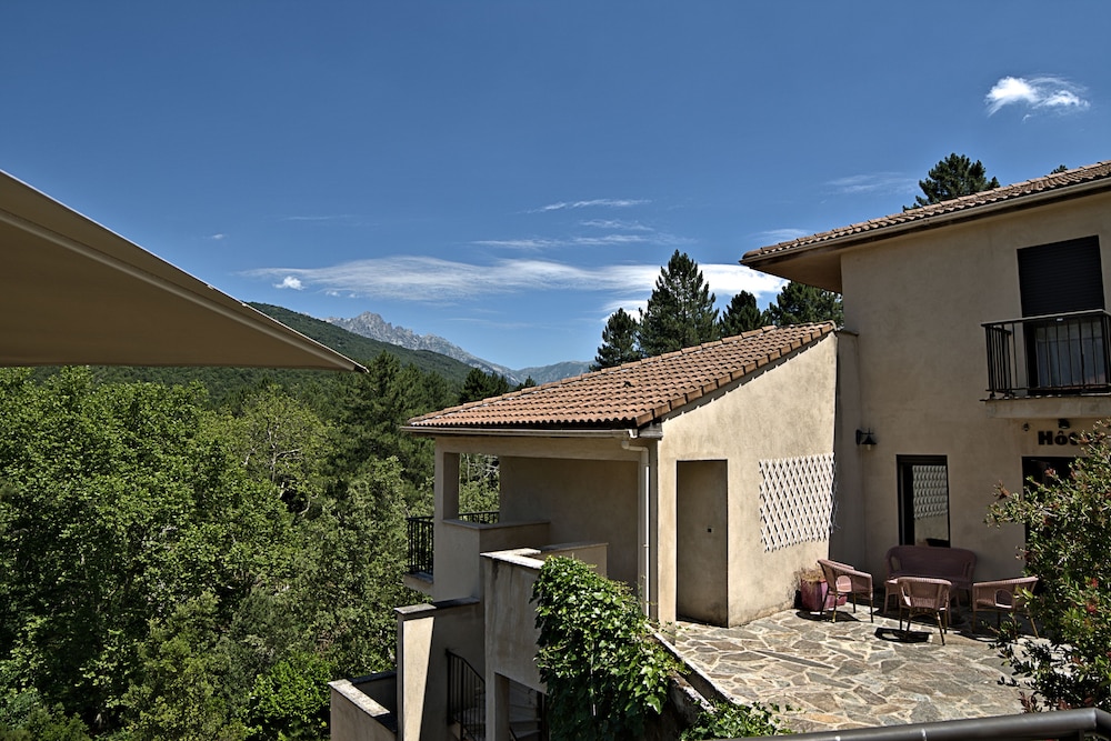 HOTEL DES DEUX SORRU 2/63