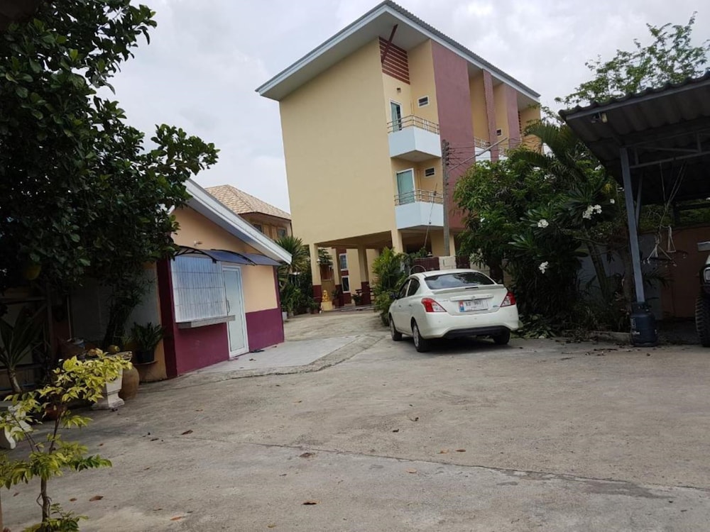 The Star Villa Resort 20/24